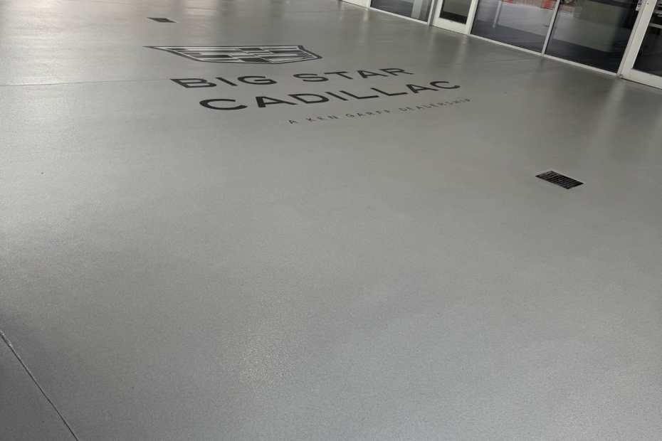 Commercial Epoxy for Katy’s Energy Corridor: Coating a Floor Without Closing the Doors